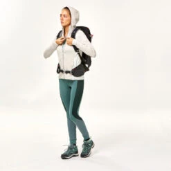 Chaqueta Polar De Montaña Y Trekking Con Capucha Mujer Quechua MH900 Blanco -Senderismo Ropa Tienda chaqueta polar de montaa y trekking con capucha mujer quechua mh900 blanco 2