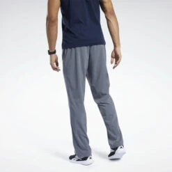 Reebok Pantalón Training Essentials Woven Unlined -Senderismo Ropa Tienda pantalon training essentials woven unlined 9